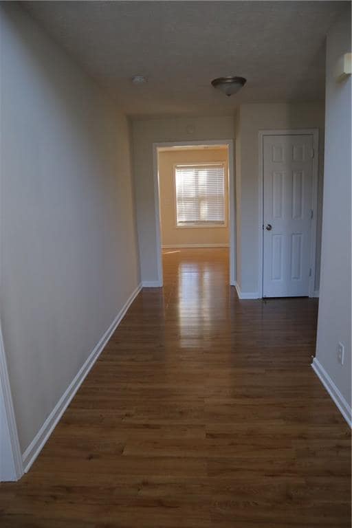 Building Photo - 2079 Riverlanding Cir