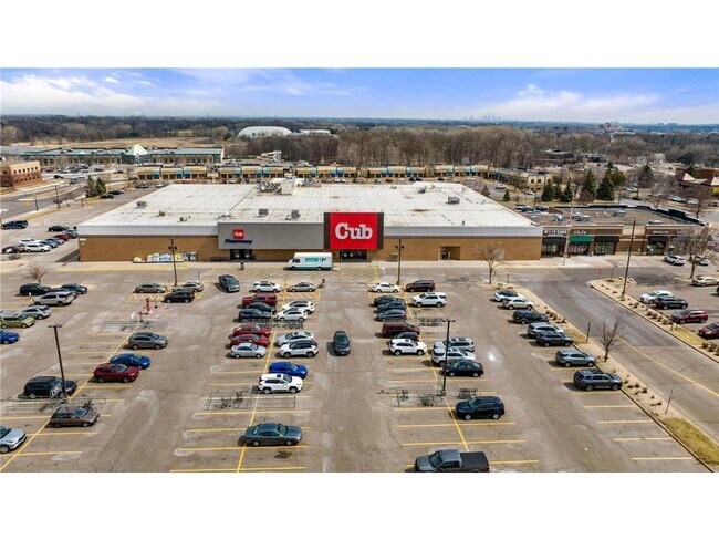 Building Photo - 3850 Plymouth Blvd