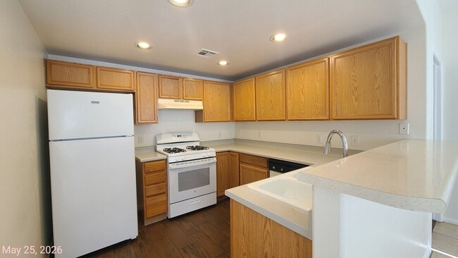 Building Photo - Condo in Southwest Las Vegas