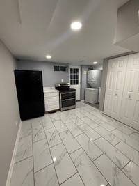 Building Photo - 2100 Ashburton St