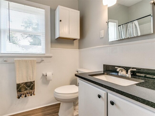 Building Photo - Remodeled 3 Bedroom Bungalow in OKC's Plaz...