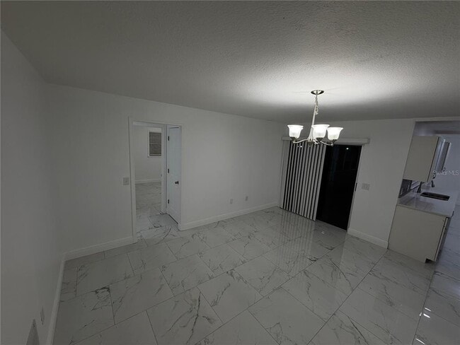 Building Photo - 7060 Scrub Oak Ln