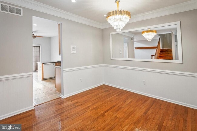 Building Photo - 149 Westbrook Dr