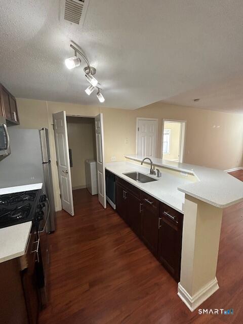 Building Photo - 488 Bedford St