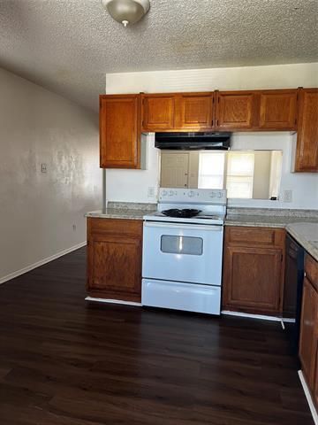 Building Photo - 319 Ware Dr