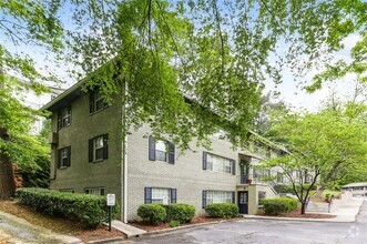 Building Photo - 1647 Briarcliff Rd NE