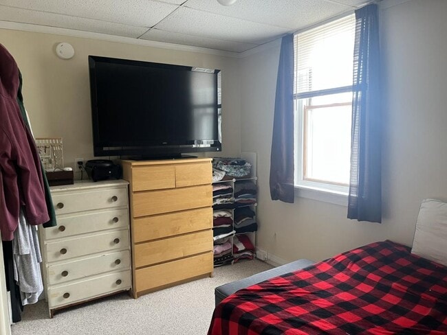 Building Photo - 9 James St