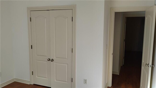 Building Photo - 3909 NE Kensington Ave