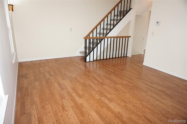 Building Photo - 37680 Charter Oaks Blvd