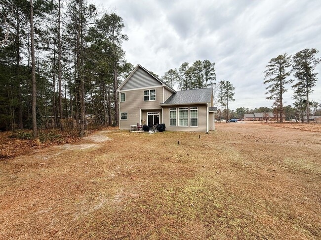 Building Photo - 7019 Laurinburg Rd