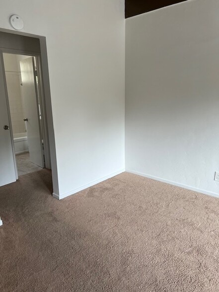 Building Photo - 3432 Reynard Way