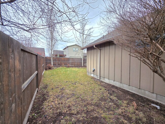 Building Photo - 20348 Chase Rd