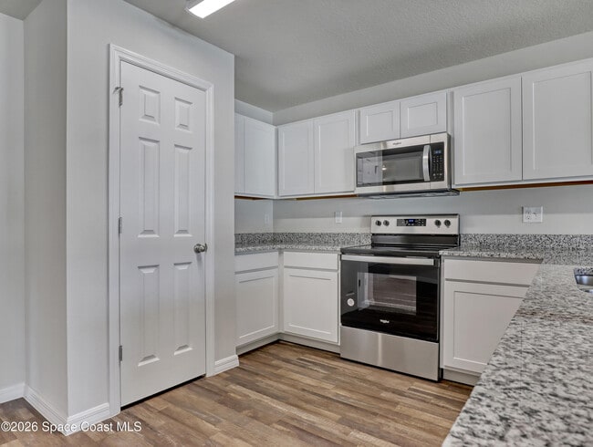 Building Photo - 511 J.A. Bombardier Blvd