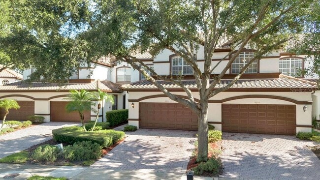 Building Photo - 8233 Tivoli Dr