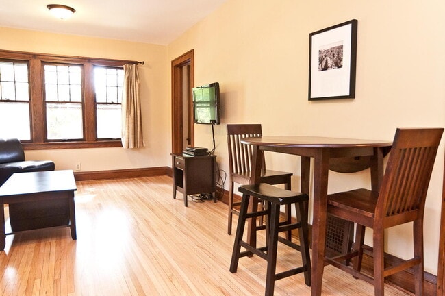 Building Photo - Charming 4-Bed Minneapolis Home with Hardwood Floors & Finished Basement