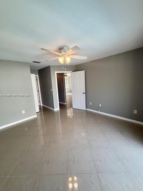 Building Photo - 15561 Spring Line Ln