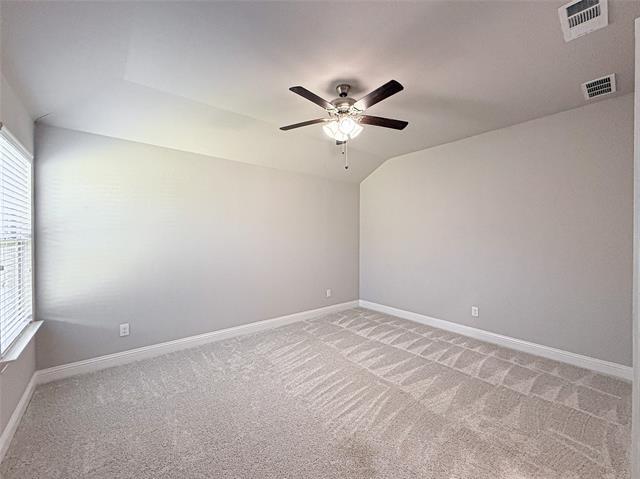 Building Photo - 6401 Graceland Dr