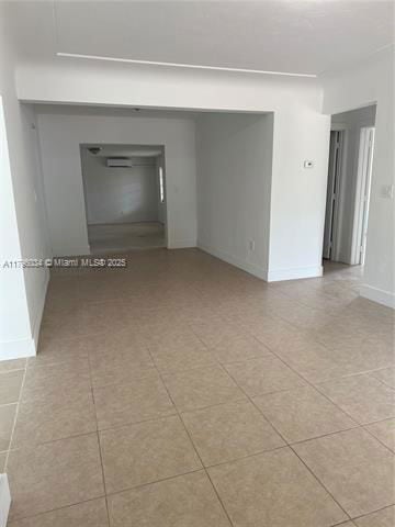 Building Photo - 6473 SW 25th St