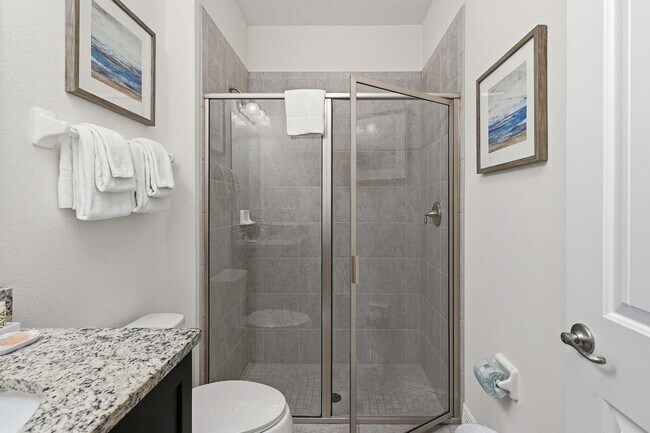 Building Photo - 300 Pendant Ct
