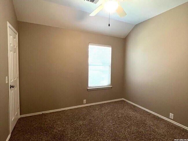 Building Photo - 4724 Green Bluff Dr