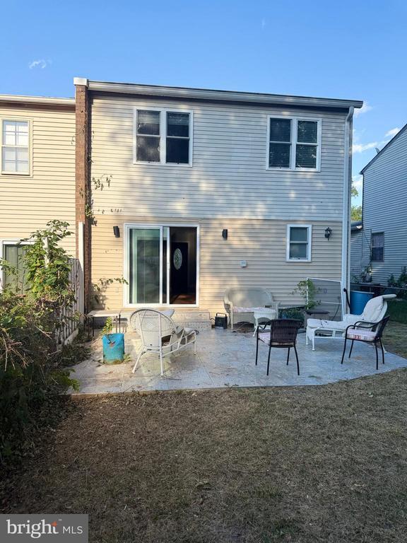 Building Photo - 4363 Varnum Pl NE