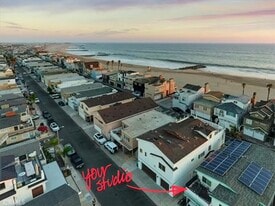 Building Photo - 5312 Seashore Dr