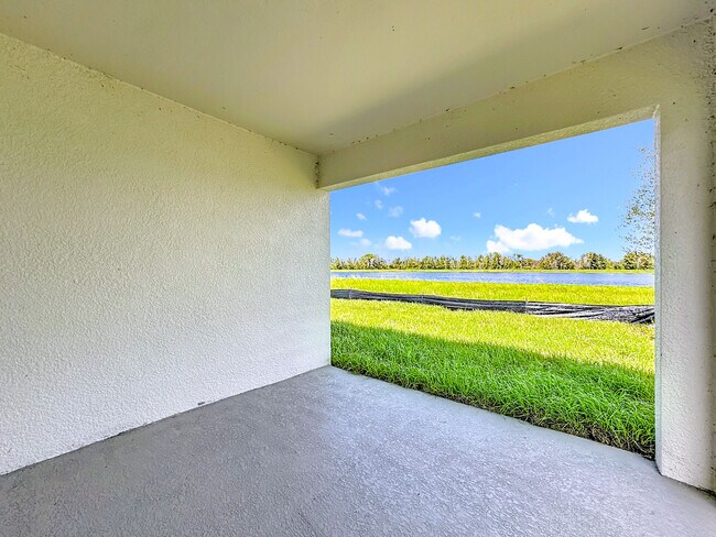 Building Photo - 877 Cypress Creek Run