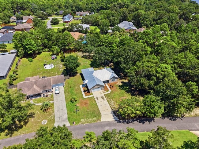 Building Photo - 91 Cedar Beach Cove