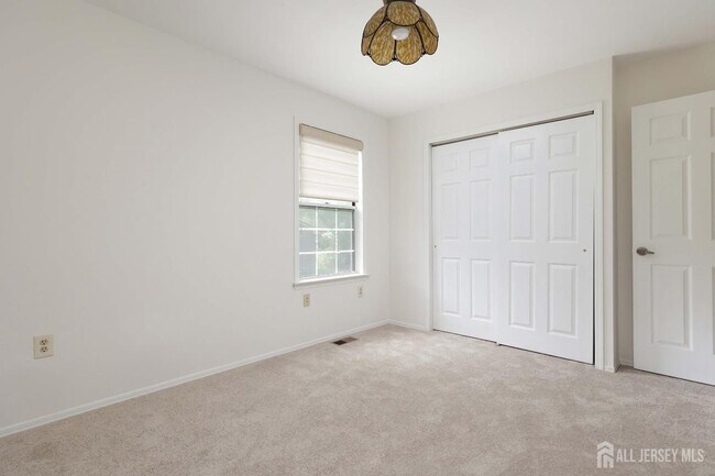 Building Photo - 123G Concordia Cir