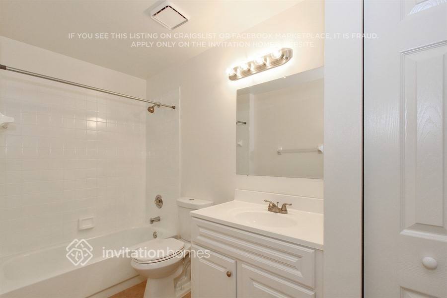 Building Photo - 7661 Bristol Bay Ln