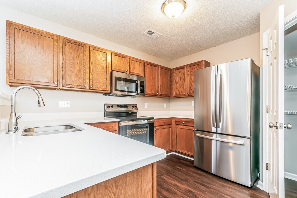 Building Photo - 5819 Finestra Way