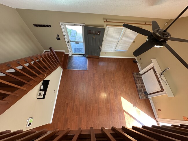 Building Photo - 3990 Roebling Ln