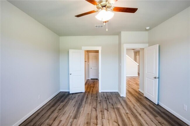 Building Photo - 502 Fiery Skipper Dr