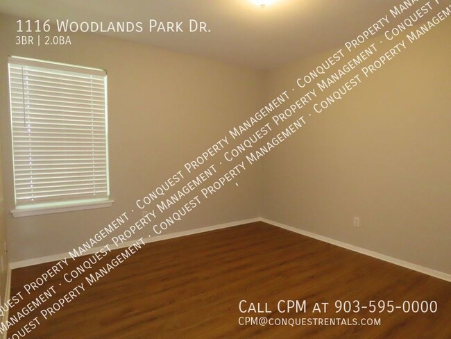 Building Photo - 1116 Woodlands Park Dr