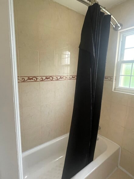 Building Photo - 14447 175th St