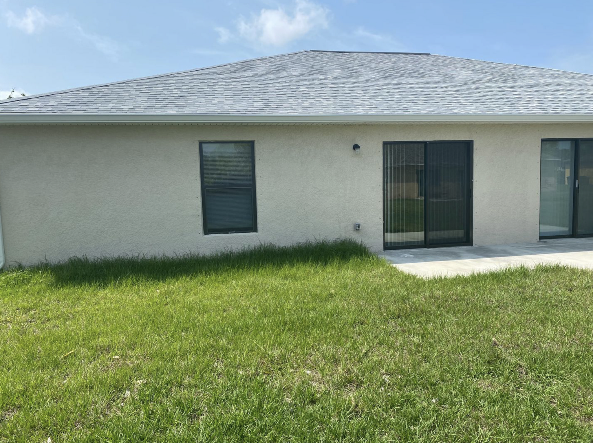 Building Photo - 841 Mohawk Pky