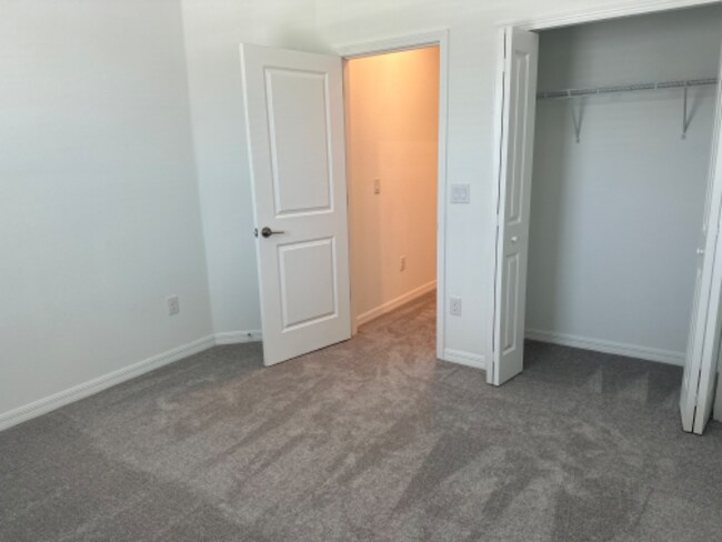 Building Photo - 31791 Blue Passing Loop