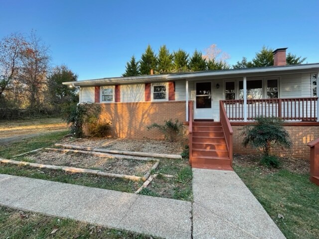 Building Photo - 3029 Scottsville Rd