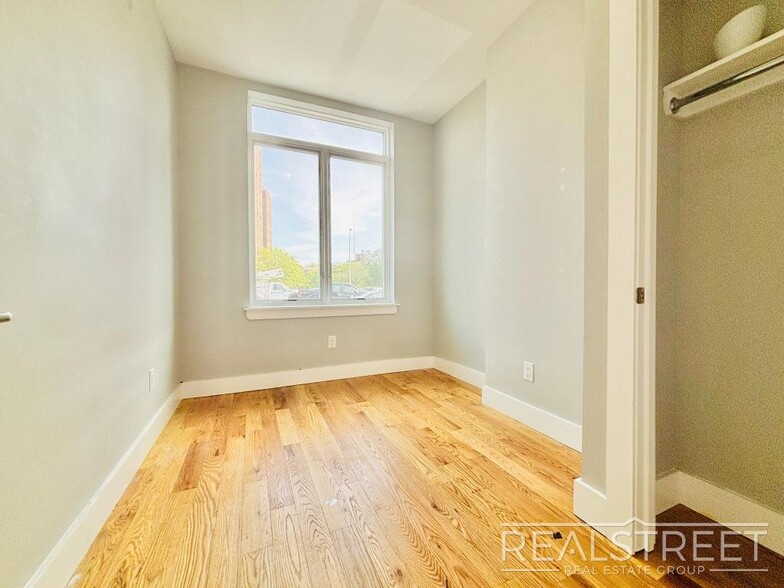 Building Photo - New 2 BEd in Fort Greene with Roof Deck & ...