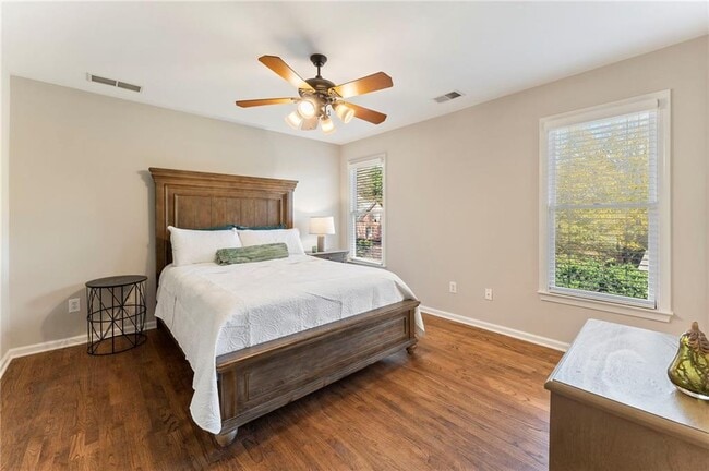 Building Photo - 6005 Oakbury Ln