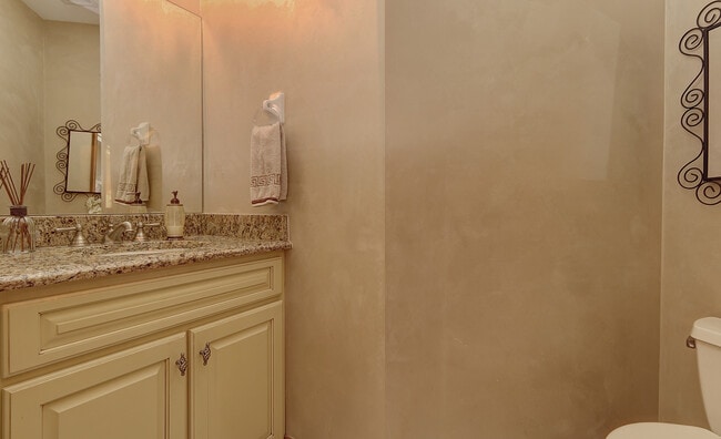 Building Photo - 26025 Whispering Woods Cir