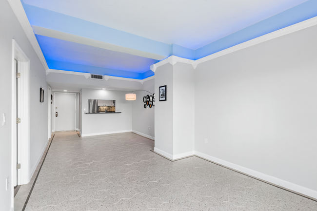 Building Photo - 235 6th St NW