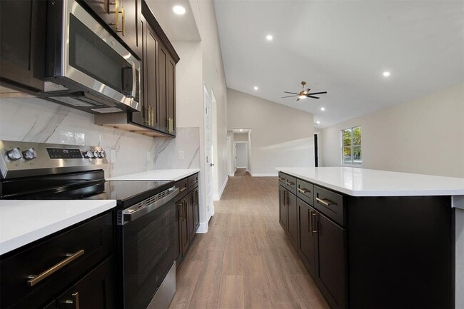 Building Photo - 104 Kipapa Ct