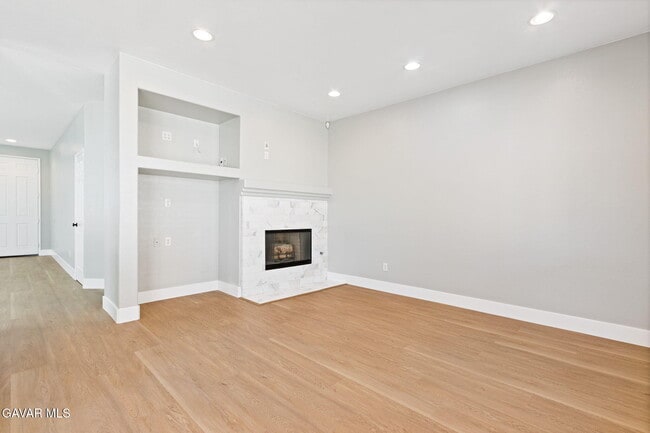 Building Photo - 5909 Viking