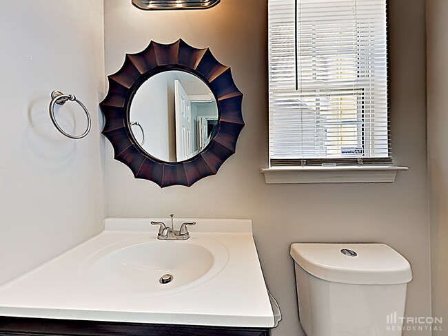 Building Photo - 5946 Laurenfield Dr