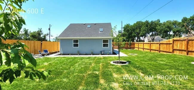 Building Photo - 290 N 600 E