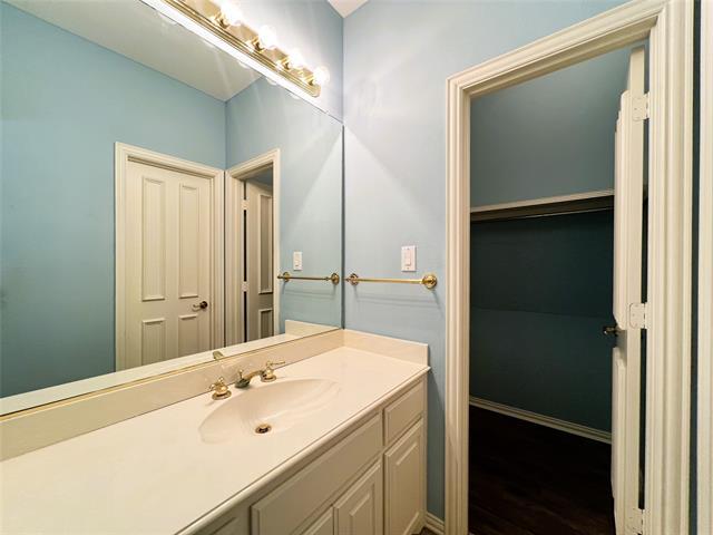 Building Photo - 3501 Old Manse Ct