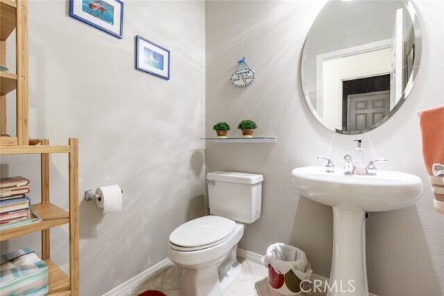 Building Photo - 4108 Club Vista Dr
