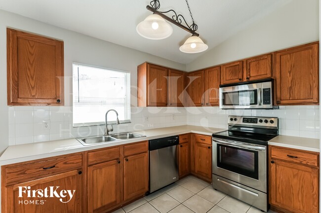 Building Photo - 13233 Evening Sunset Ln