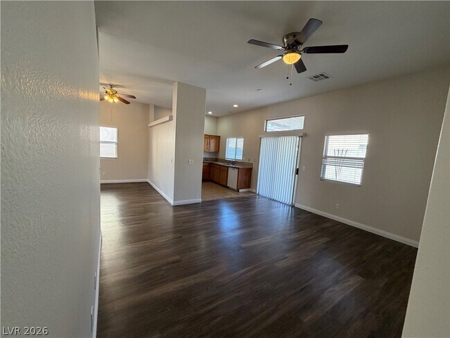 Building Photo - 4024 W Delhi Ave